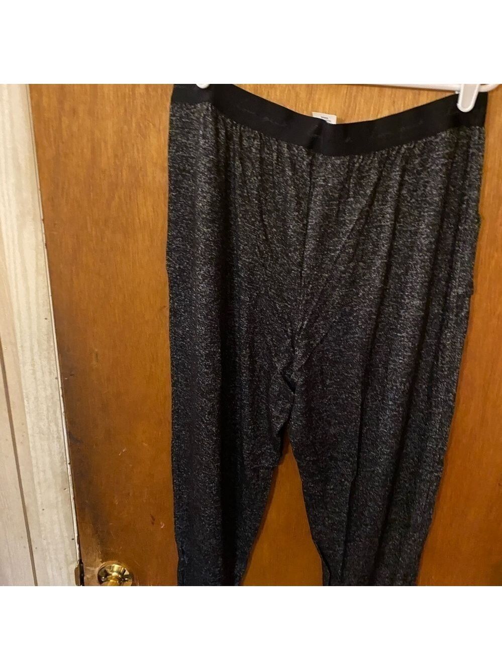 Pink sweats - Picture 1 of 3